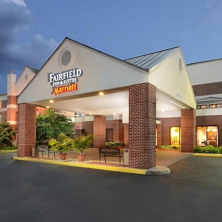 Fairfield Inn & Suites By Marriott Charlottesville North Bagian luar foto