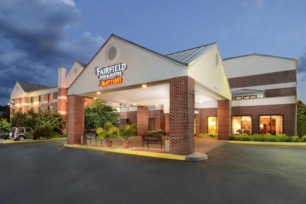 Fairfield Inn & Suites By Marriott Charlottesville North Bagian luar foto