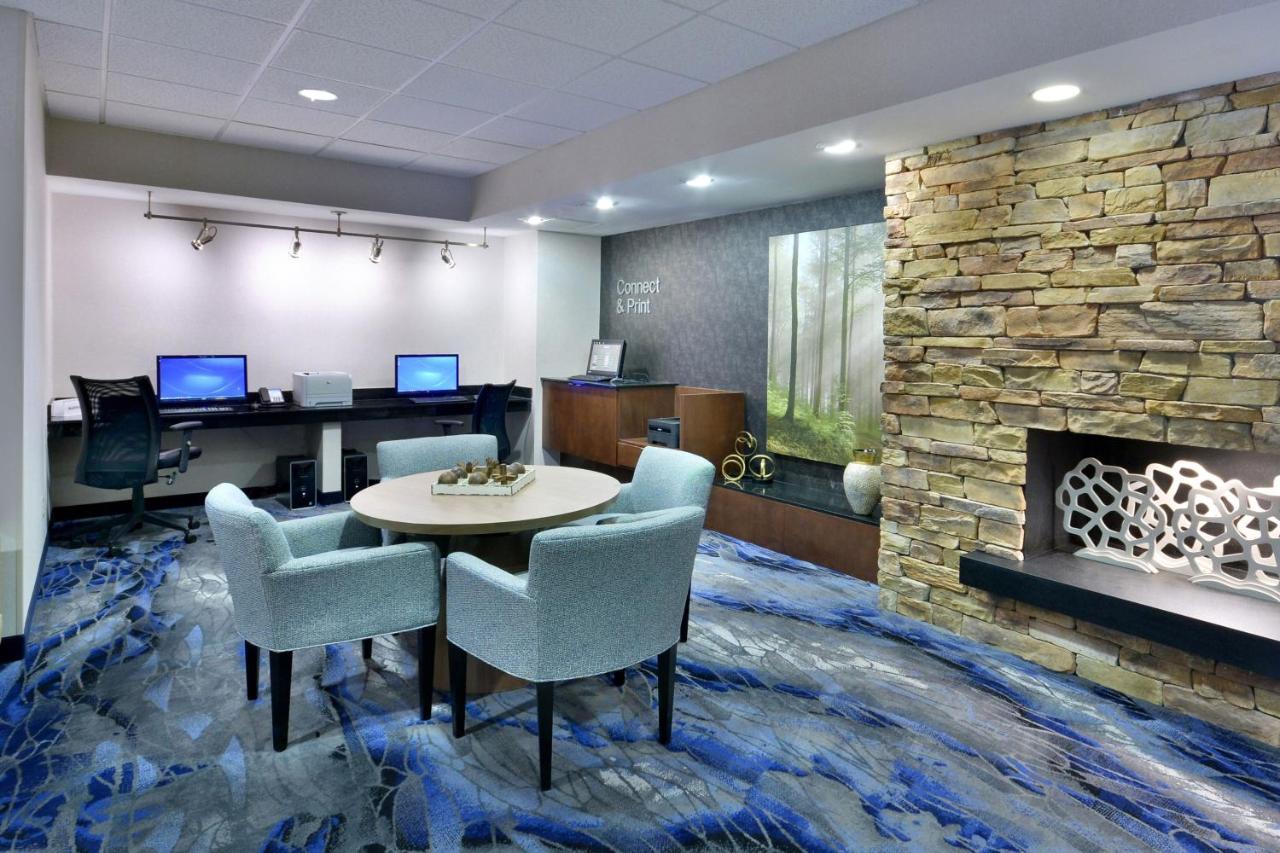 Fairfield Inn & Suites By Marriott Charlottesville North Bagian luar foto