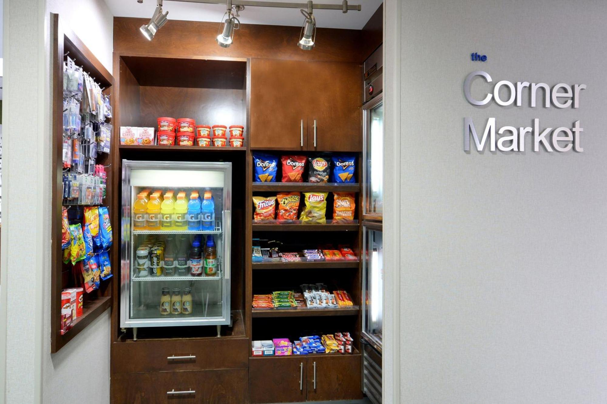 Fairfield Inn & Suites By Marriott Charlottesville North Bagian luar foto